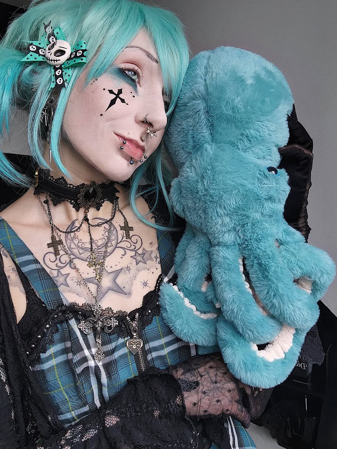 Cute Large Octopus Plushies - Image 2