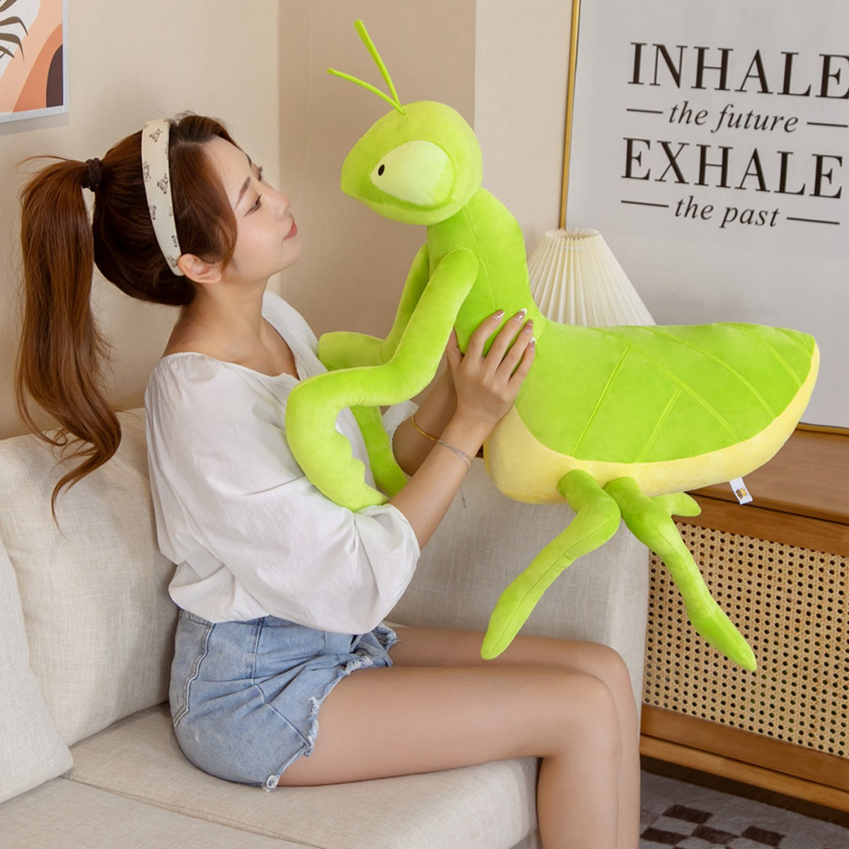 Kawaii Green Praying Mantis Plushie - Image 2