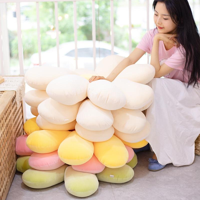 Pastel Daisy Cushion - Image 16