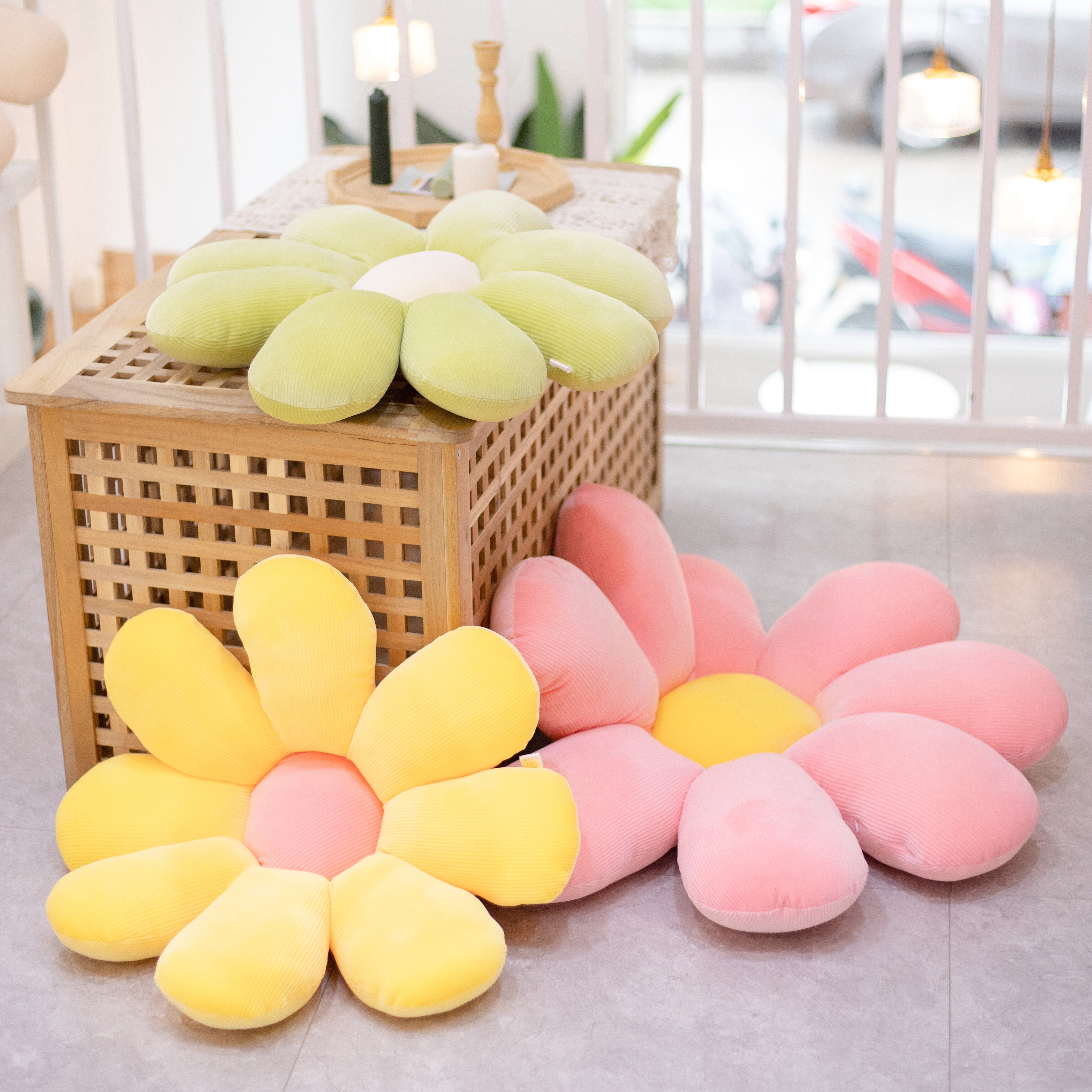Pastel Daisy Cushion - Image 23