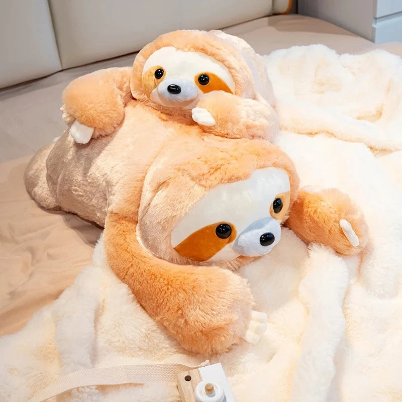Peachie the Sloth Plushie - Image 5